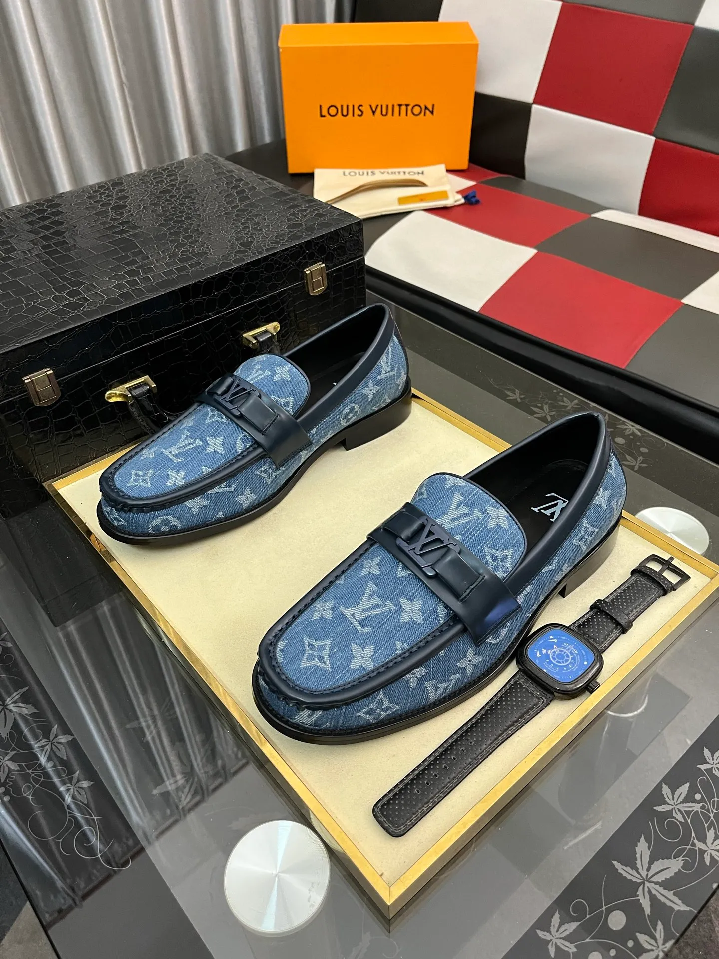 Men's Men's Shoes Men's Men's Shoes 💰520⌚️⌚️[LV] The most popular classic Louis Vuitton leather shoes. Synchronized with the official website, the upper adopts Italian imported upper embossing➕comfortable cowhide lining, fashionable atmosphere, unique brand and unique craftsmanship. Highlighting the hot style of the new year. Stop hesitating, stop wandering, get it now. Code number: 38--44. 3️⃣colors available